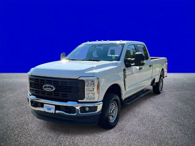 Certified Used 2026 Oxford White Ford XL image 7