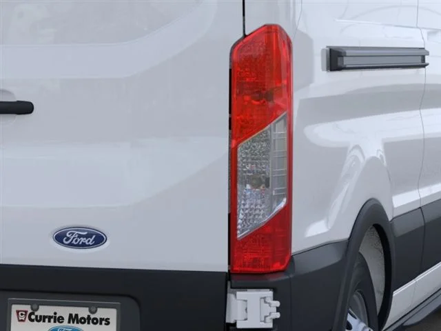 New 2026 Oxford White Ford Base image 21