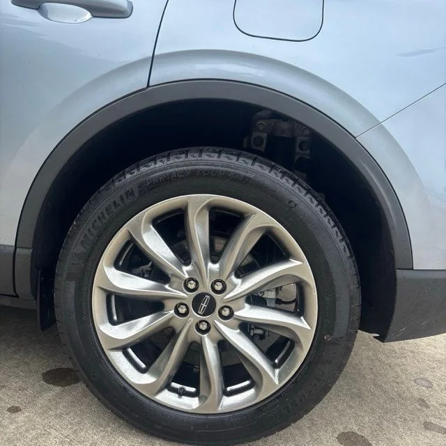 Used 2022 Blue Lincoln Standard image 11