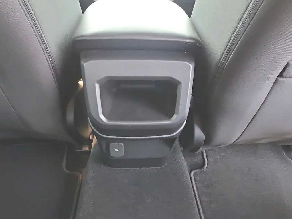 New 2026 CARBONIZED GRAY METALLIC Ford XL image 14