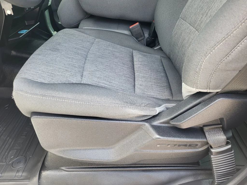 Used 2023 White Ford XL image 19