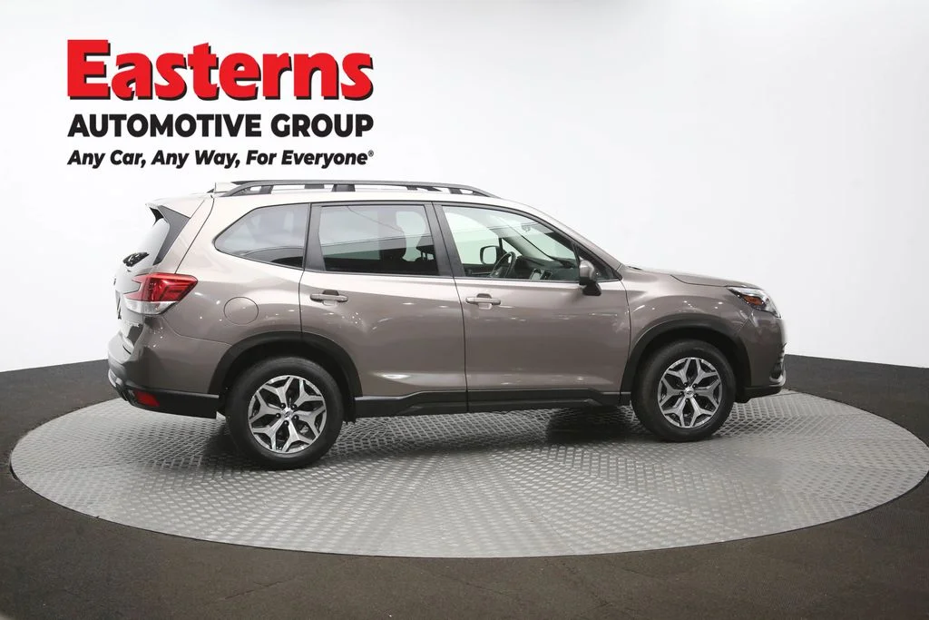 Used 2022 Brown Subaru Premium image 48