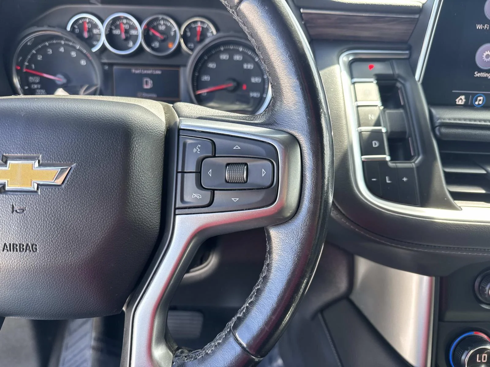 2021 Chevrolet Tahoe LT - Photo 23