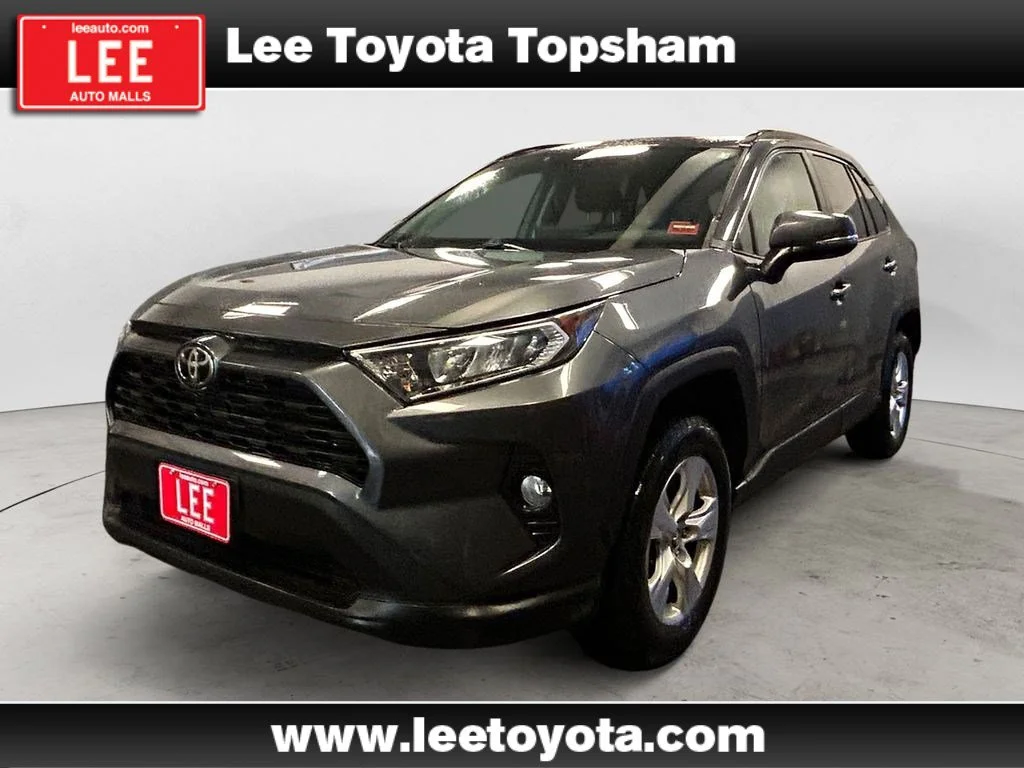 Used 2020 Magnetic Gray Metallic Toyota XLE image 1