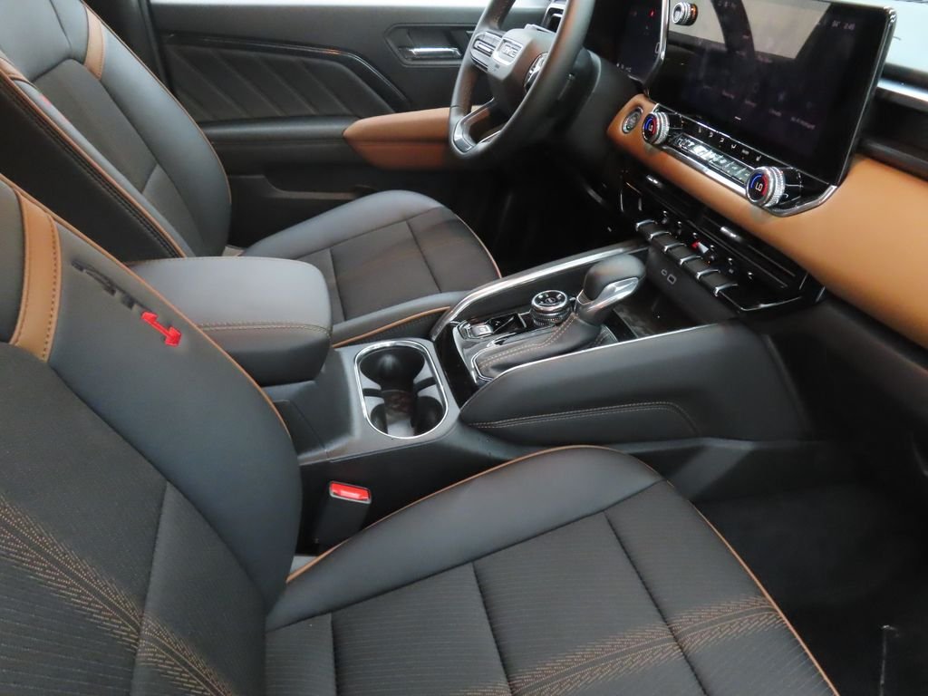 Used 2026 Beige GMC AT4 image 22