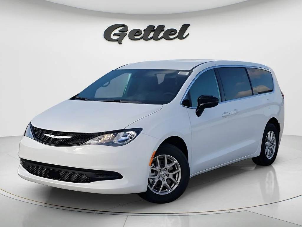 2026 Chrysler Voyager LX's photo