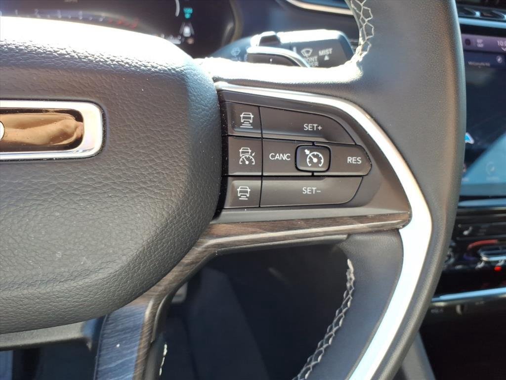 Used 2024 Baltic Gray Metallic Clearcoat Jeep 4xe image 19