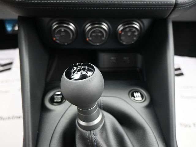 2025 Nissan Z Performance - Photo 24