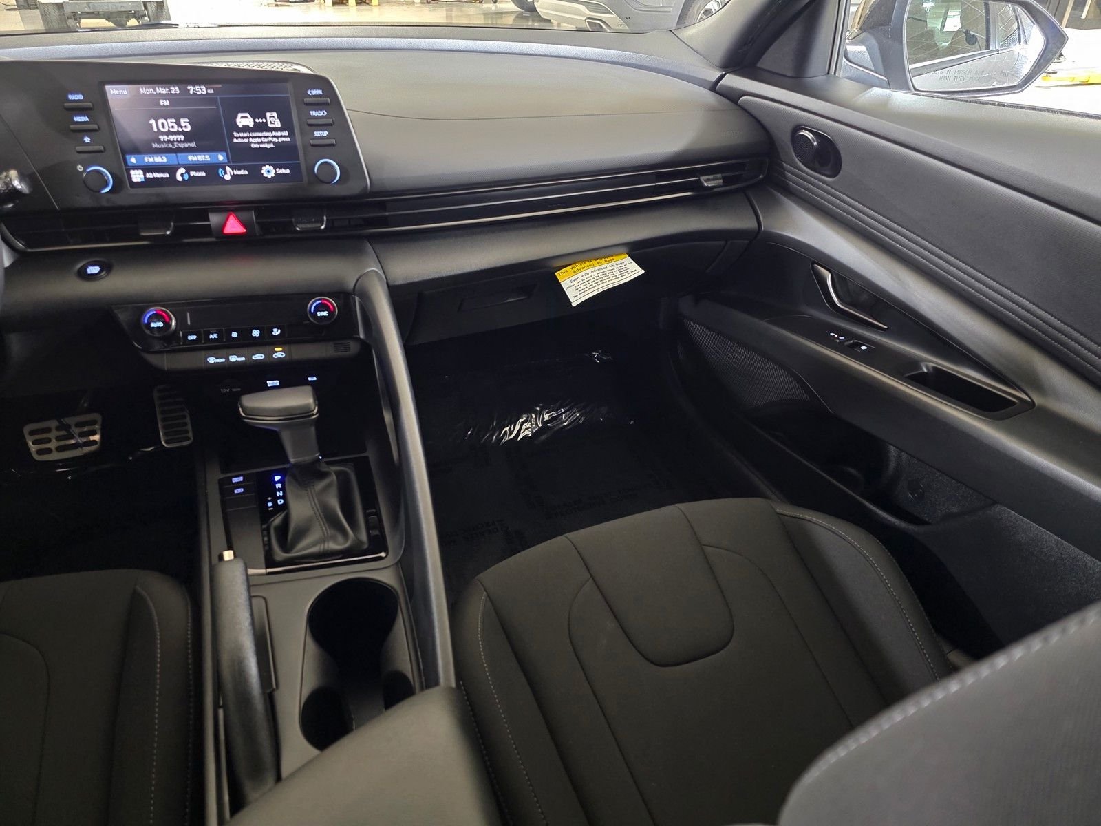 Certified Used 2025 Fluid Metal Hyundai SEL Sport image 16