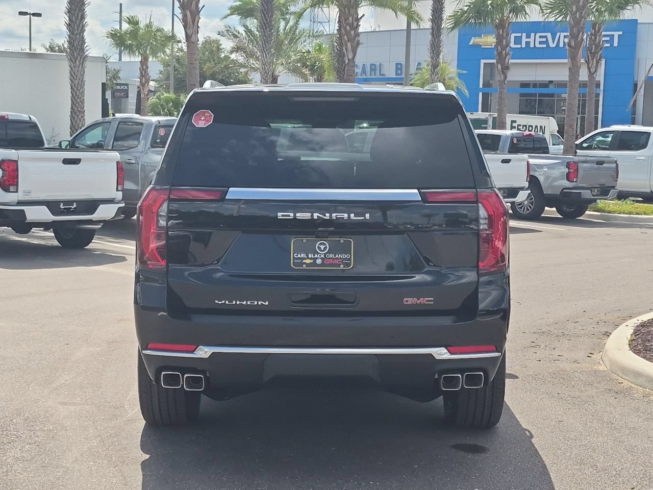 2026 GMC Yukon Denali - Photo 7