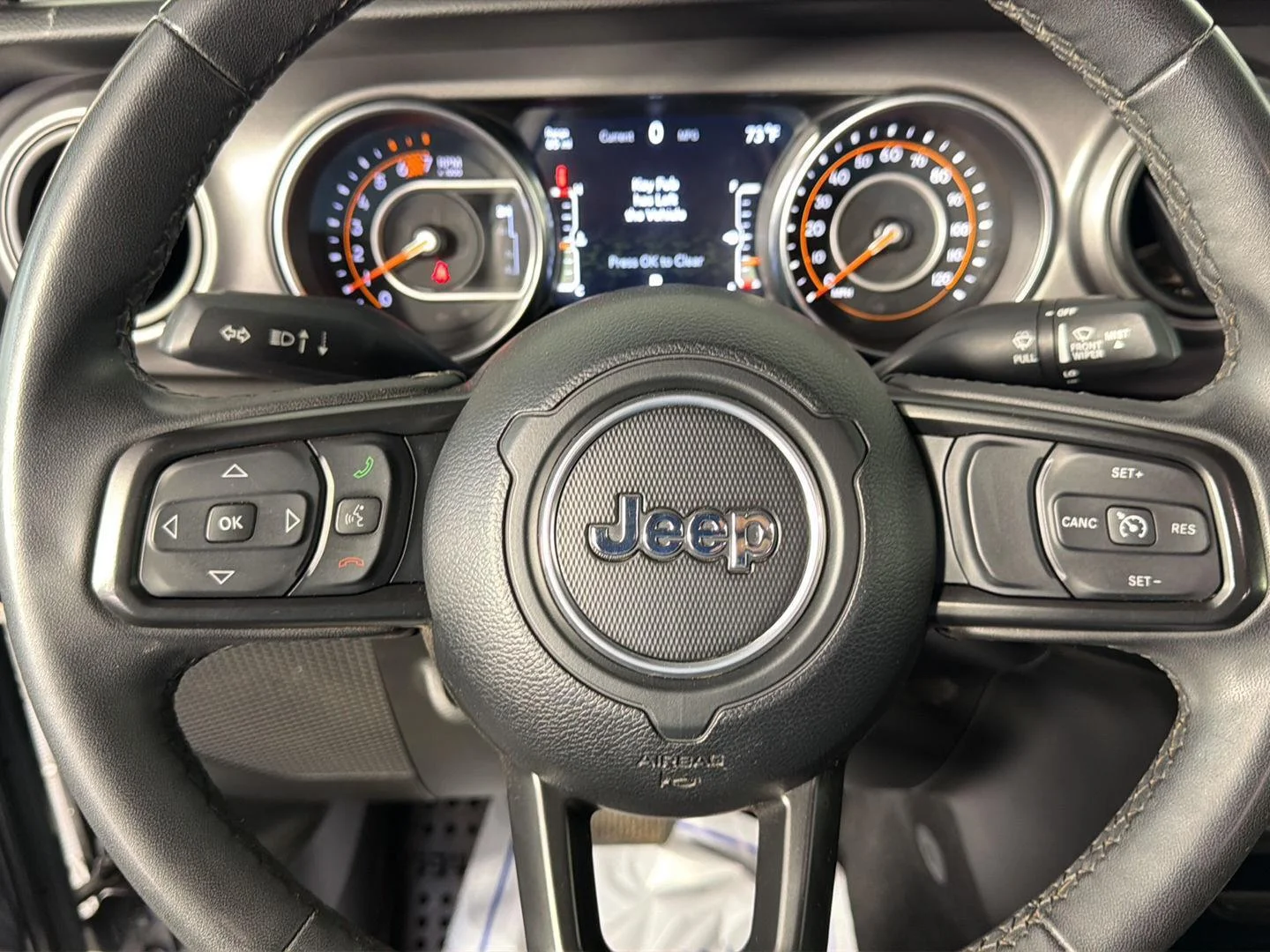Used 2023 Granite Crystal Metallic Clearcoat Jeep Sport S image 43