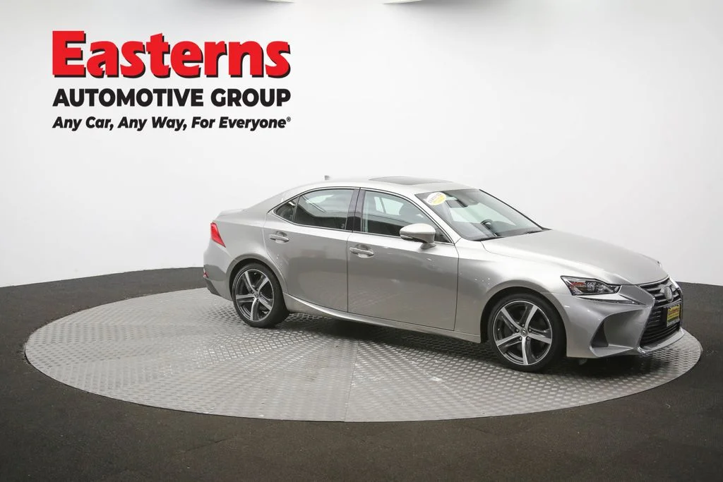 Used 2019 Silver Lexus 300 image 50