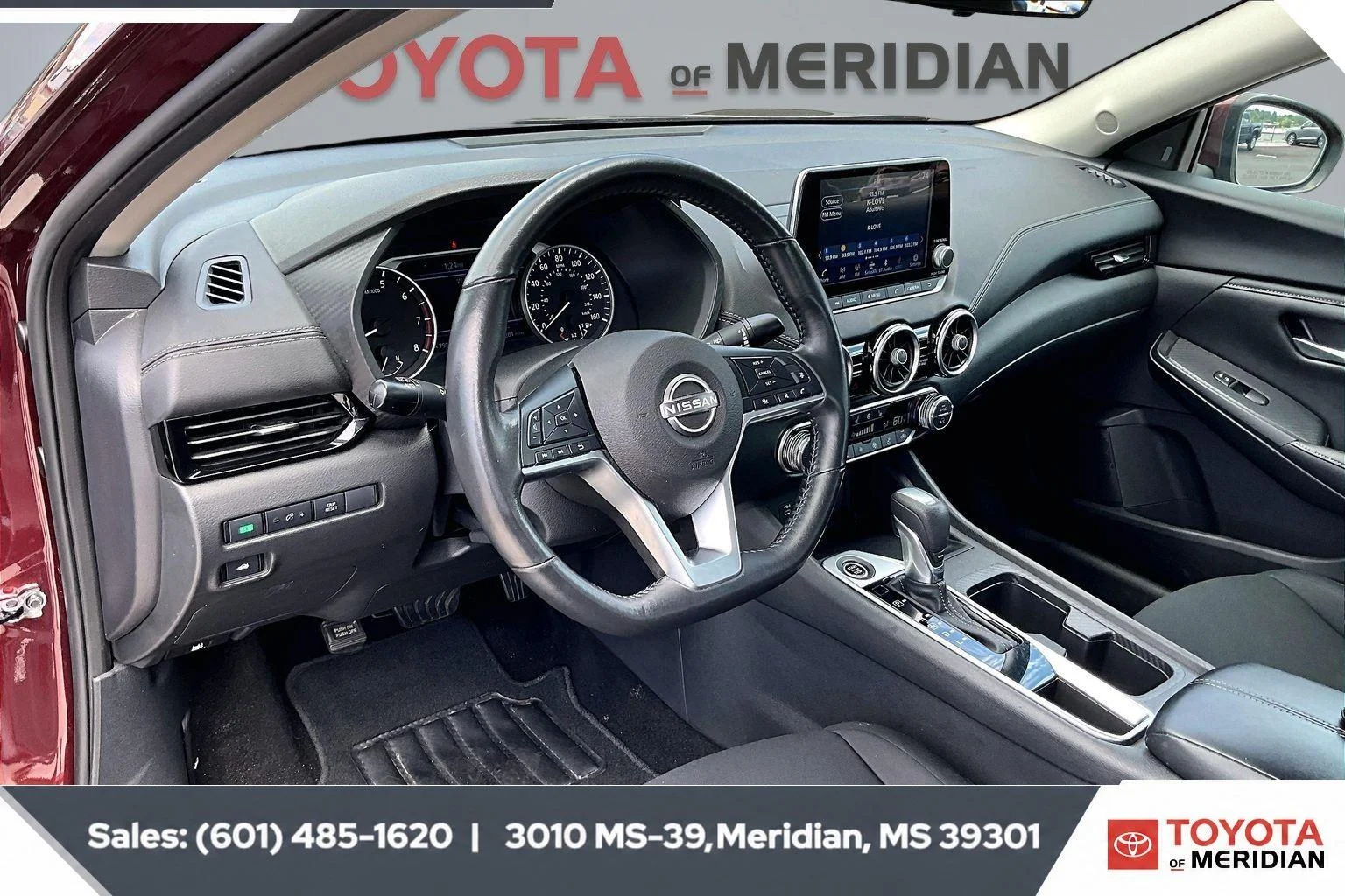 Used 2024 Rosewood Metallic Nissan SV image 12