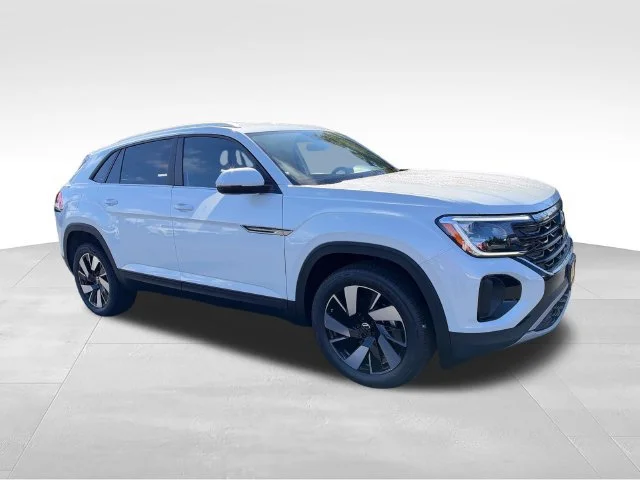2026 Volkswagen Atlas Cross Sport SE w/Tech