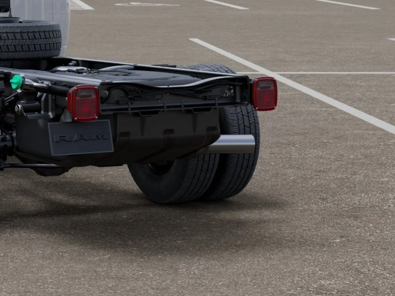 2025 RAM 3500 Chassis Tradesman - Photo 6