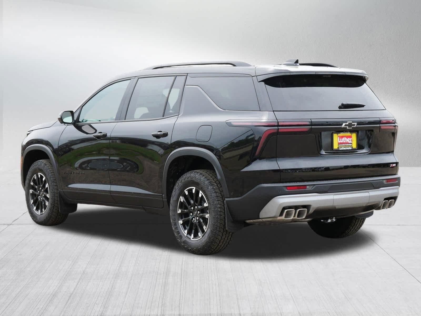 2026 Chevrolet Traverse Z71 - Photo 3
