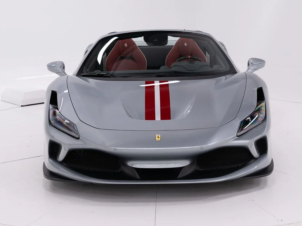 Used 2023 Grigio Titanio Metallic Ferrari  image 8