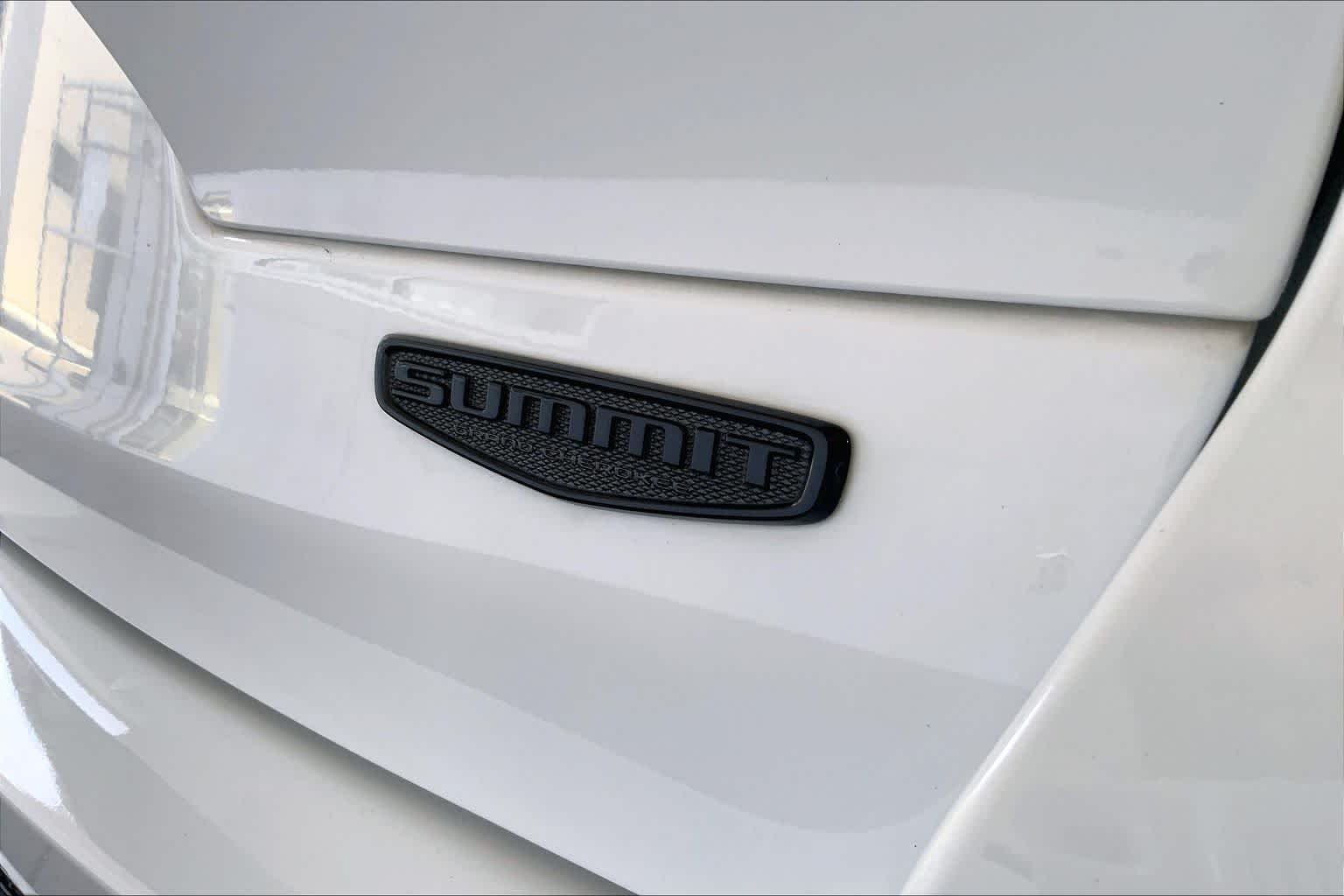 2023 Jeep Grand Cherokee L Summit Reserve - Photo 10