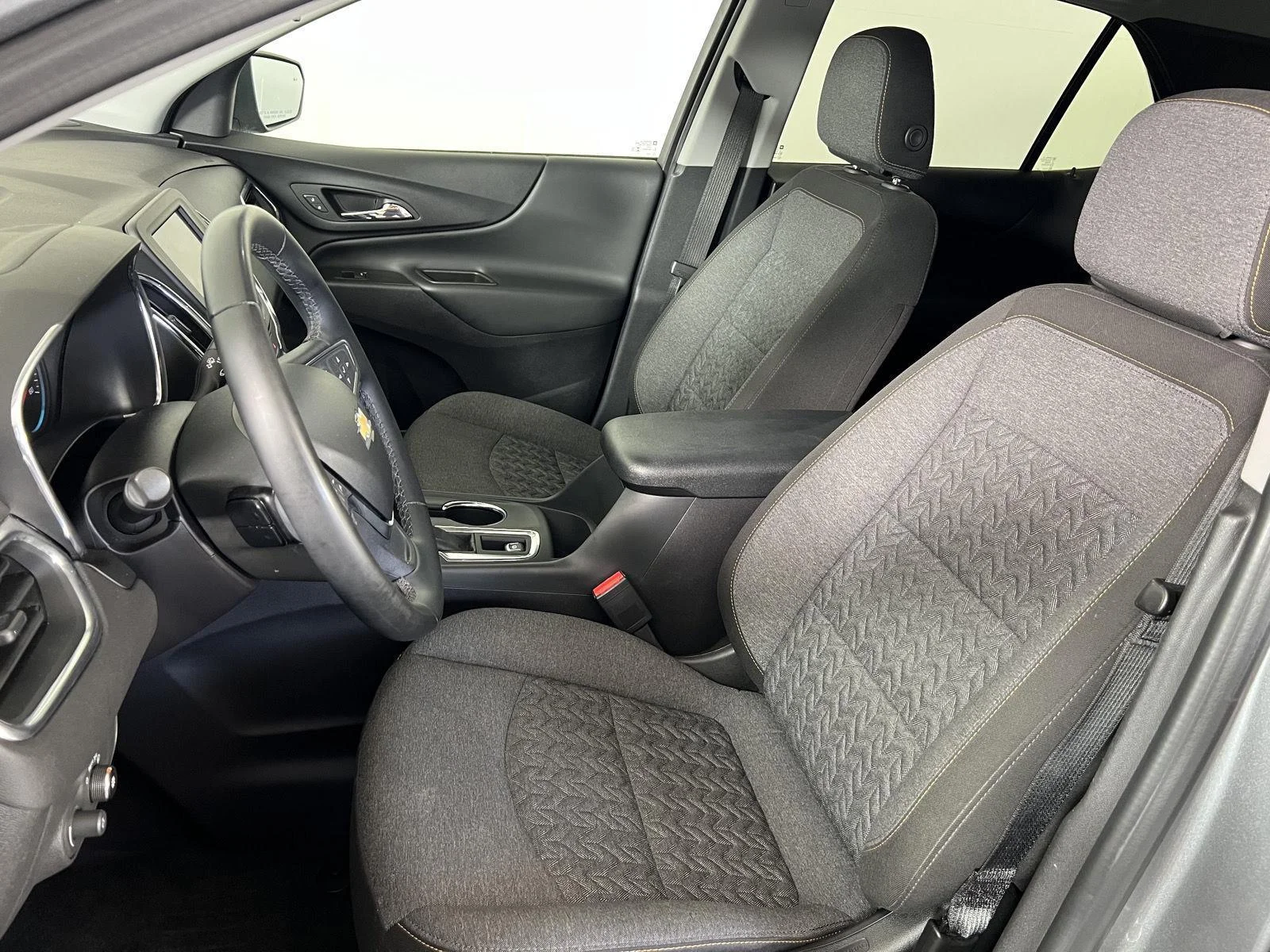 Used 2024 Sterling Gray Metallic Chevrolet LT image 5