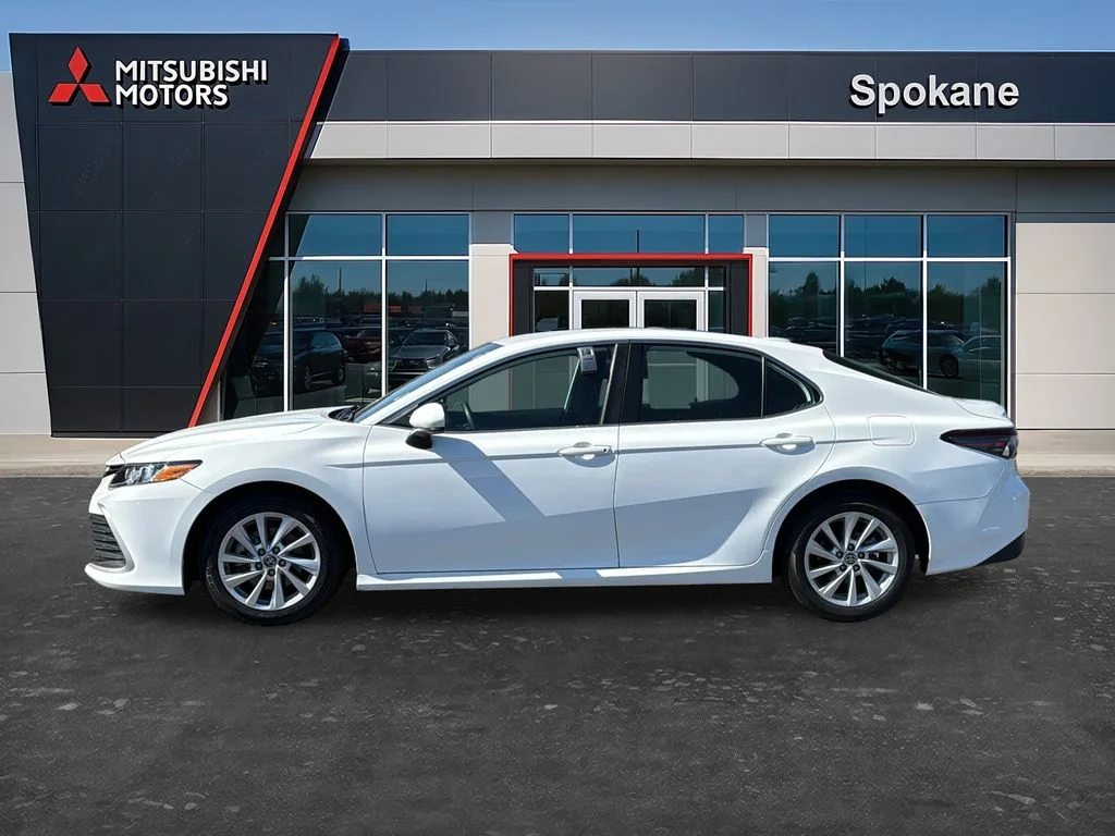 Used 2021 Super White Toyota LE image 4