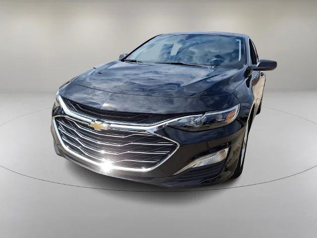 Used 2023 Black Chevrolet LS image 4
