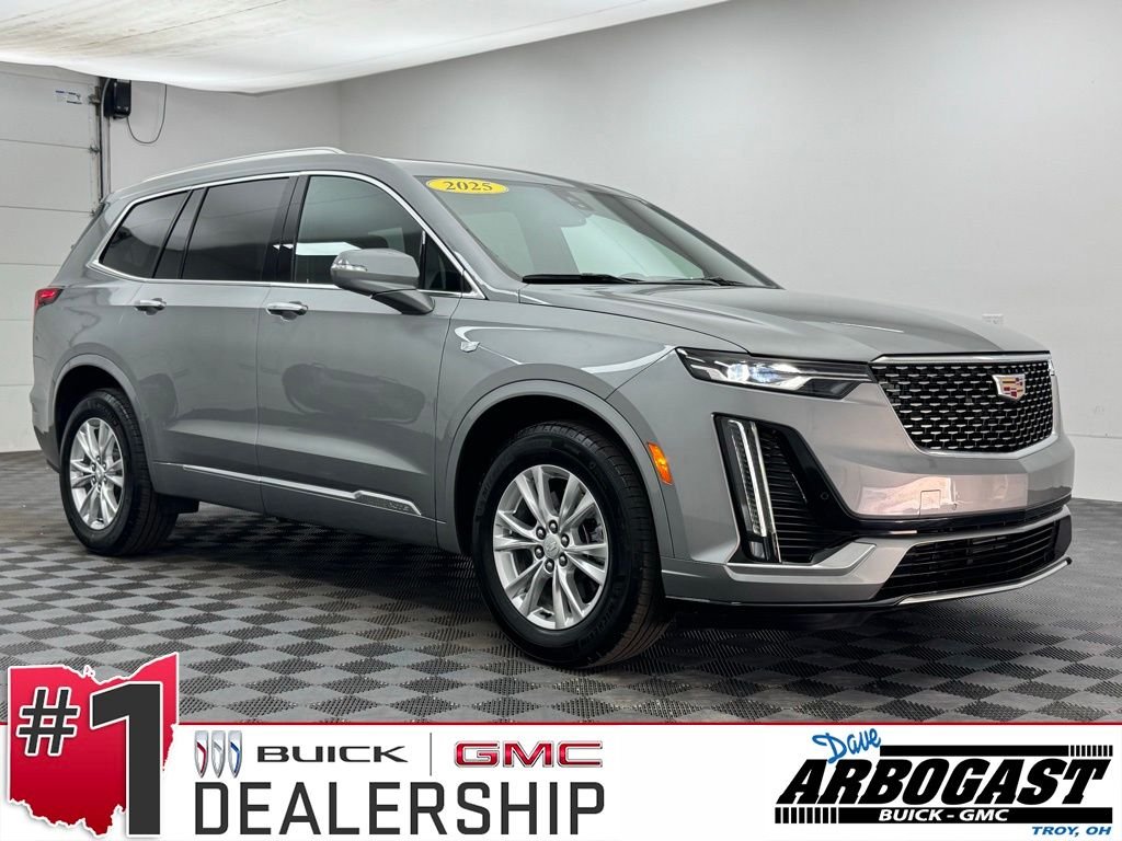 2025 Cadillac XT6 Luxury Auto 4WD's photo