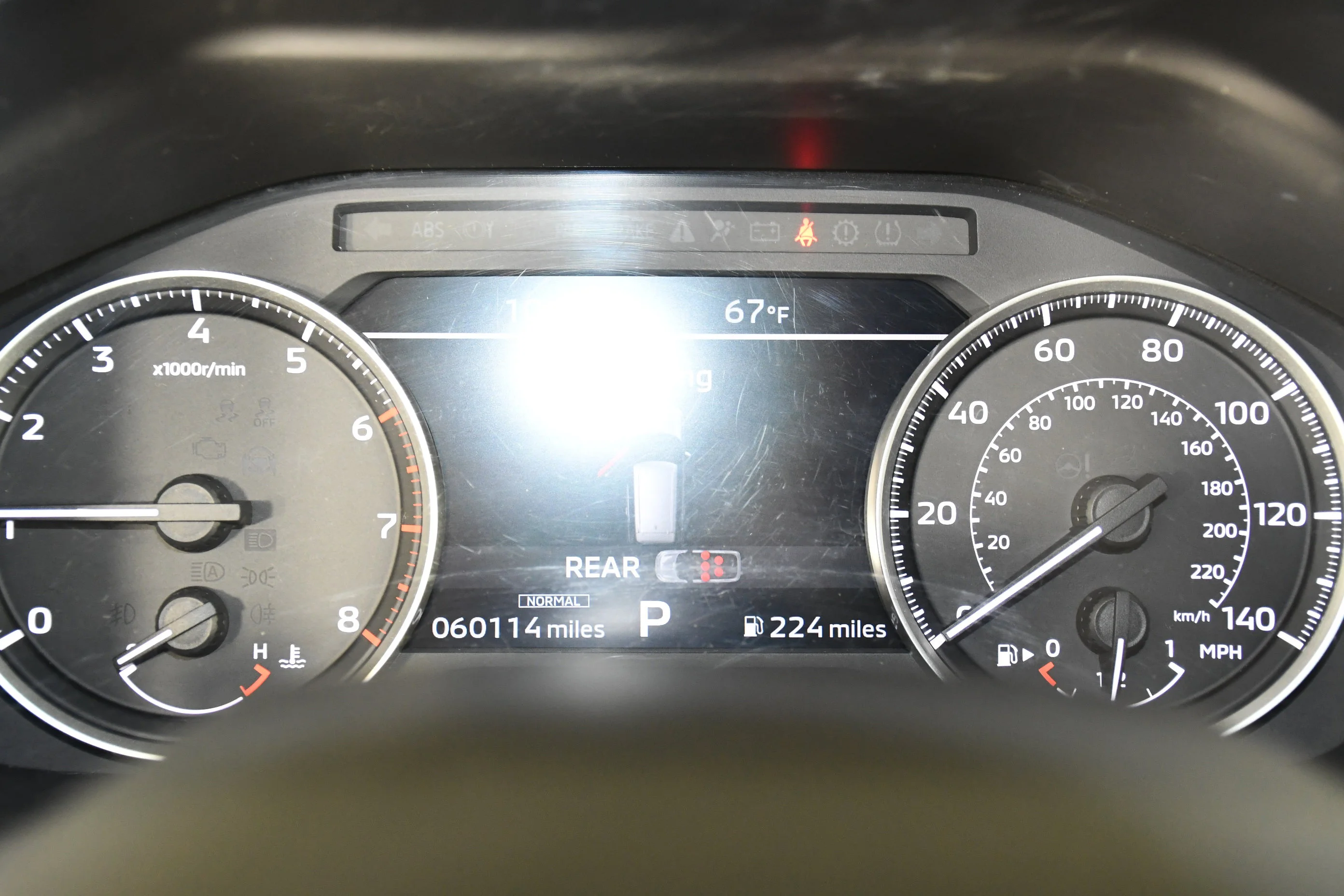 Certified Used 2023 White Diamond Mitsubishi SE image 18