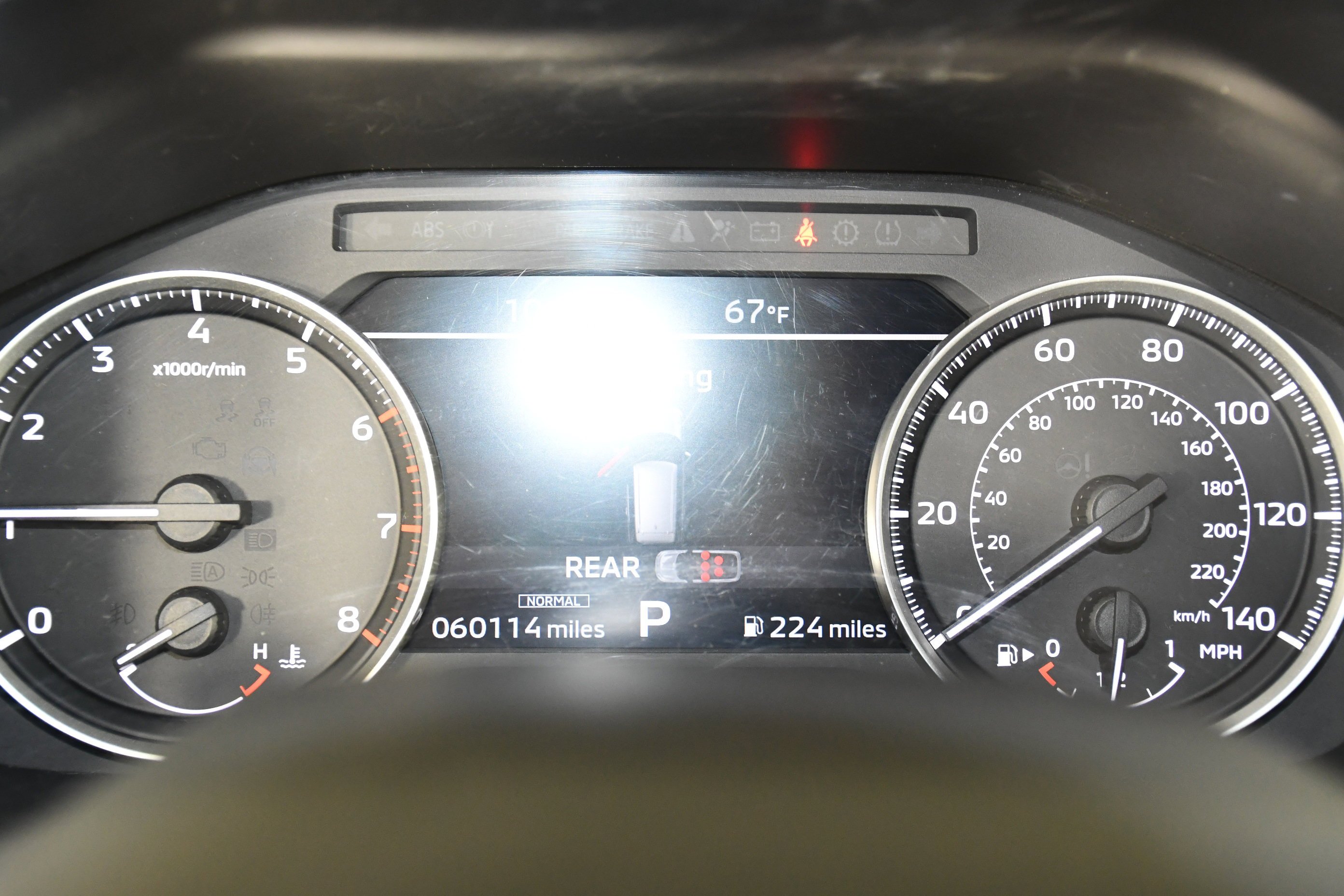 Certified Used 2023 White Diamond Mitsubishi SE image 18