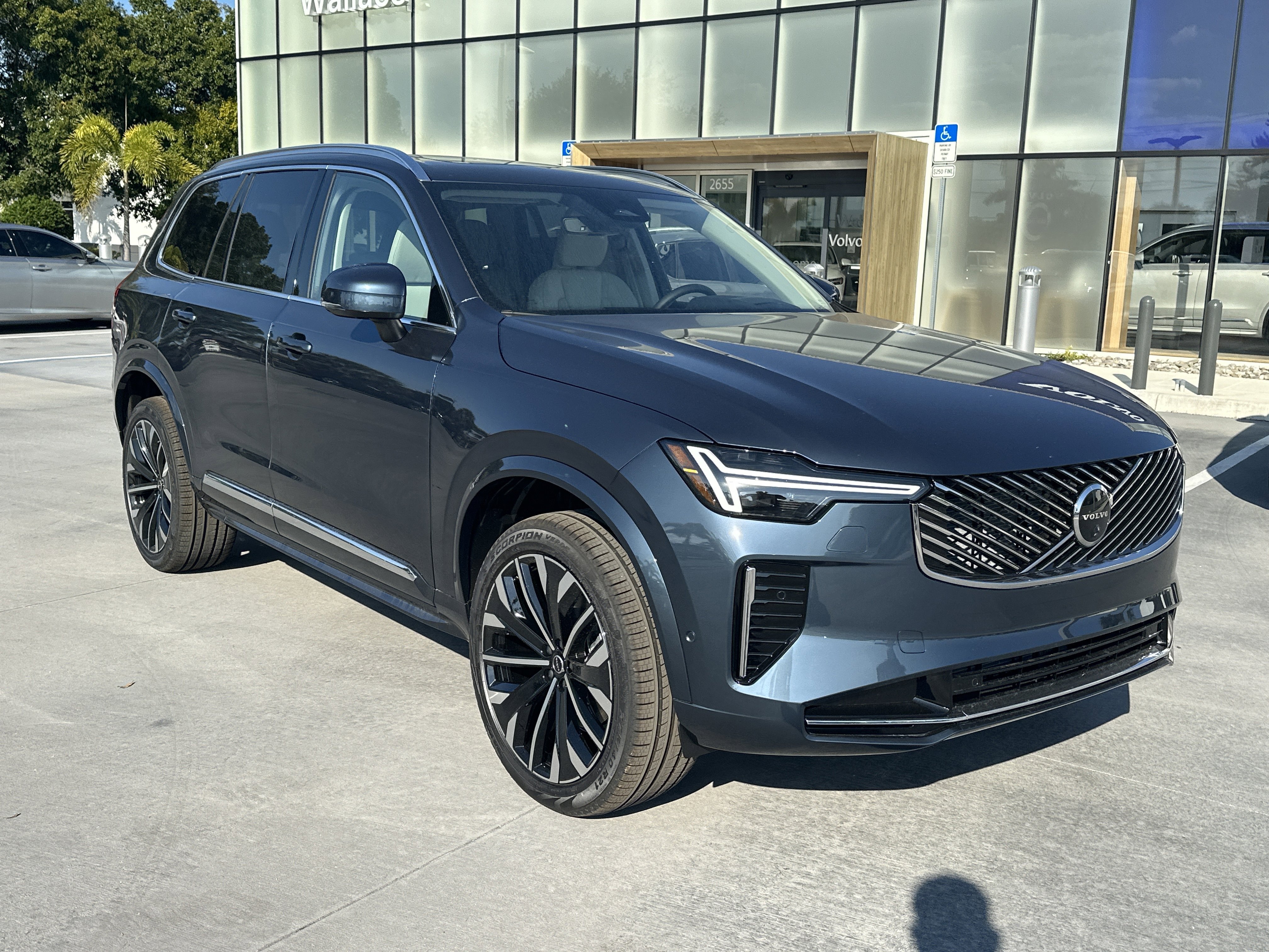 2026 Volvo XC90 Ultra - Photo 4