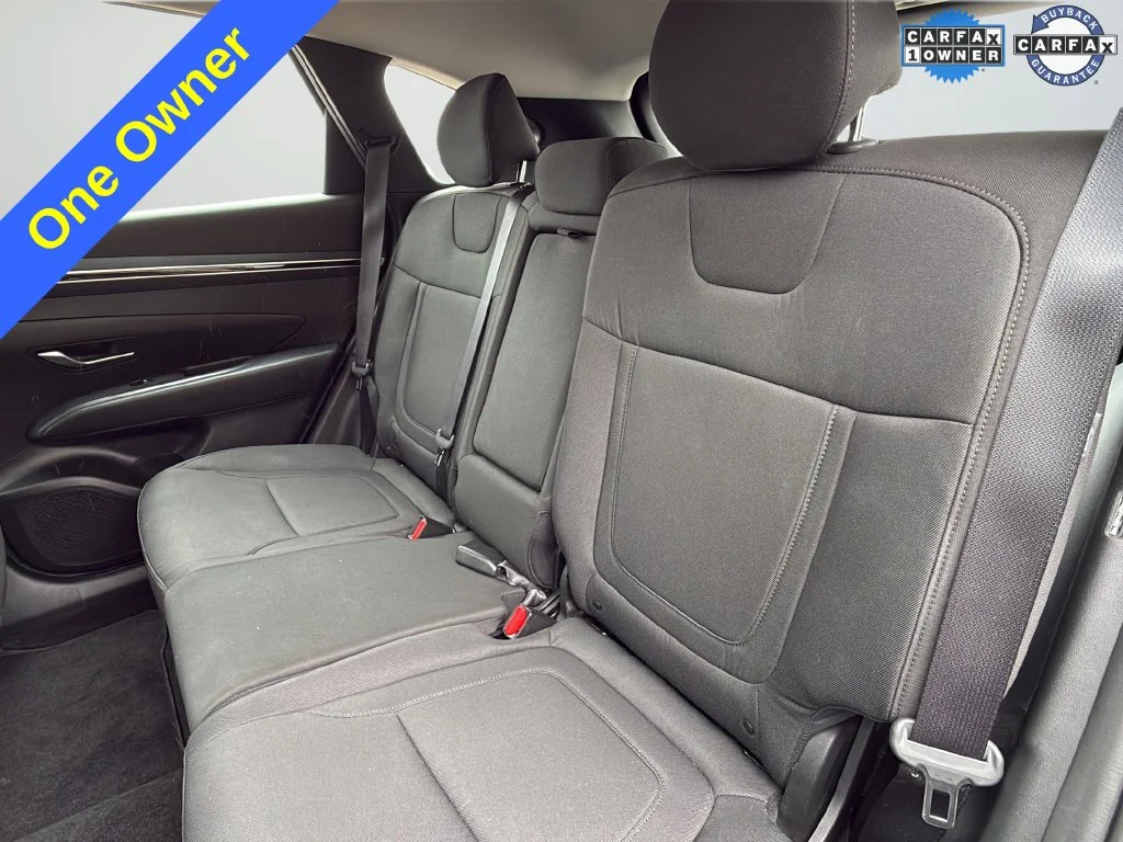 Used 2024 Silver Hyundai SE image 30