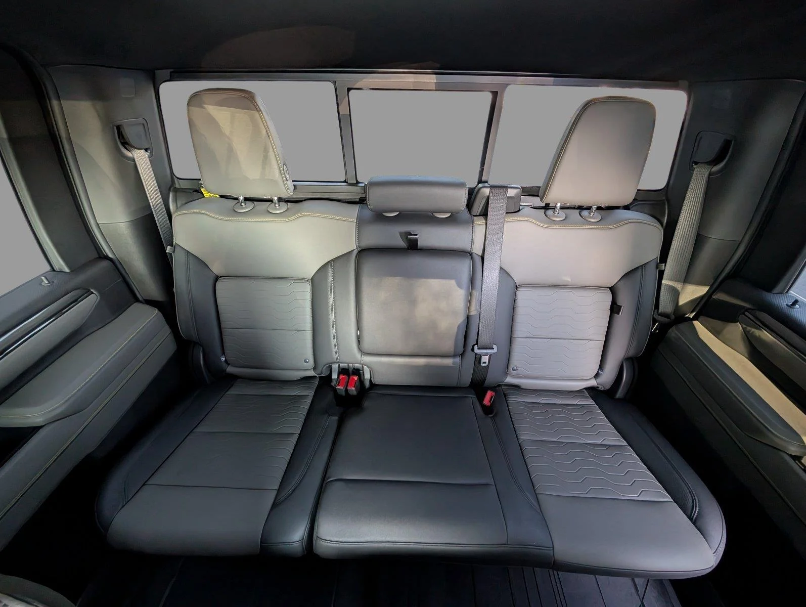 Used 2026 Black Chevrolet ZR2 image 32