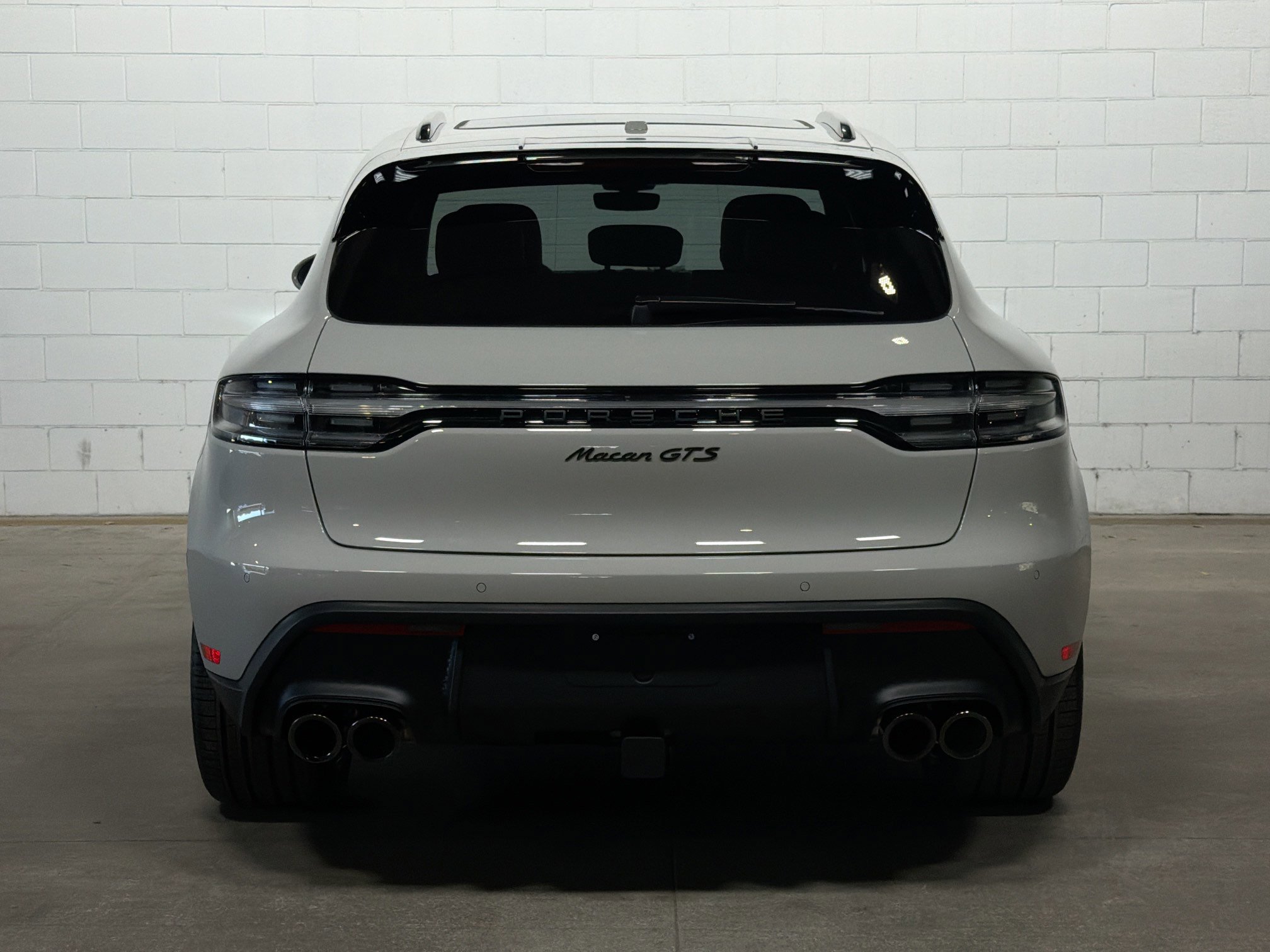 2026 Porsche Macan GTS - Photo 8