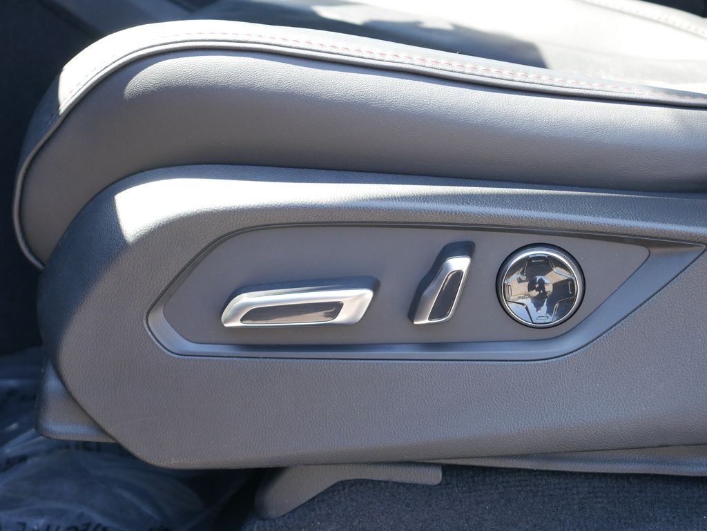 Used 2025  Acura A-Spec image 17