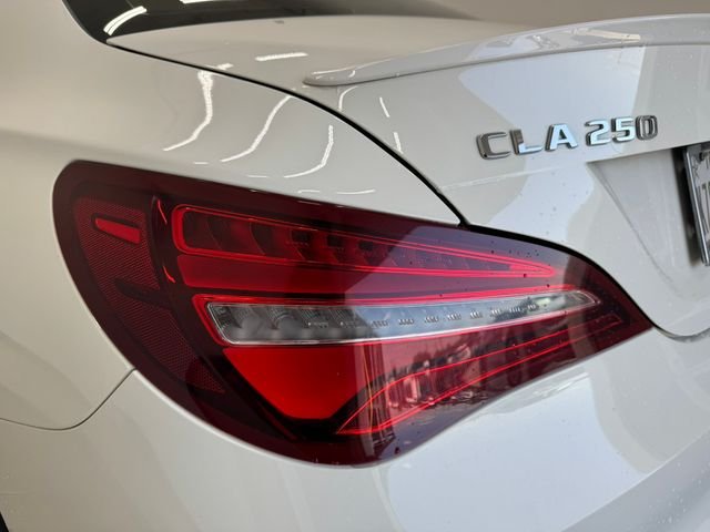 Used 2018 Polar White Mercedes-Benz CLA 250 image 32