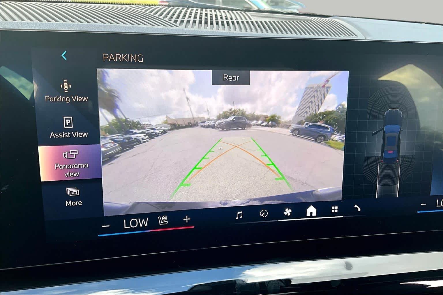 Used 2026 Black Sapphire Metallic BMW 530i image 25