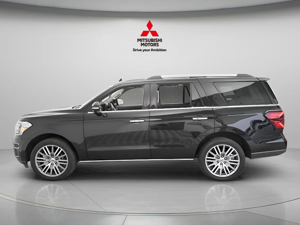 Used 2023 Black Metallic Ford Limited image 8