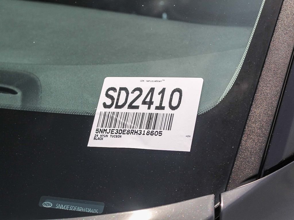 Used 2024 Black Hyundai Limited image 30