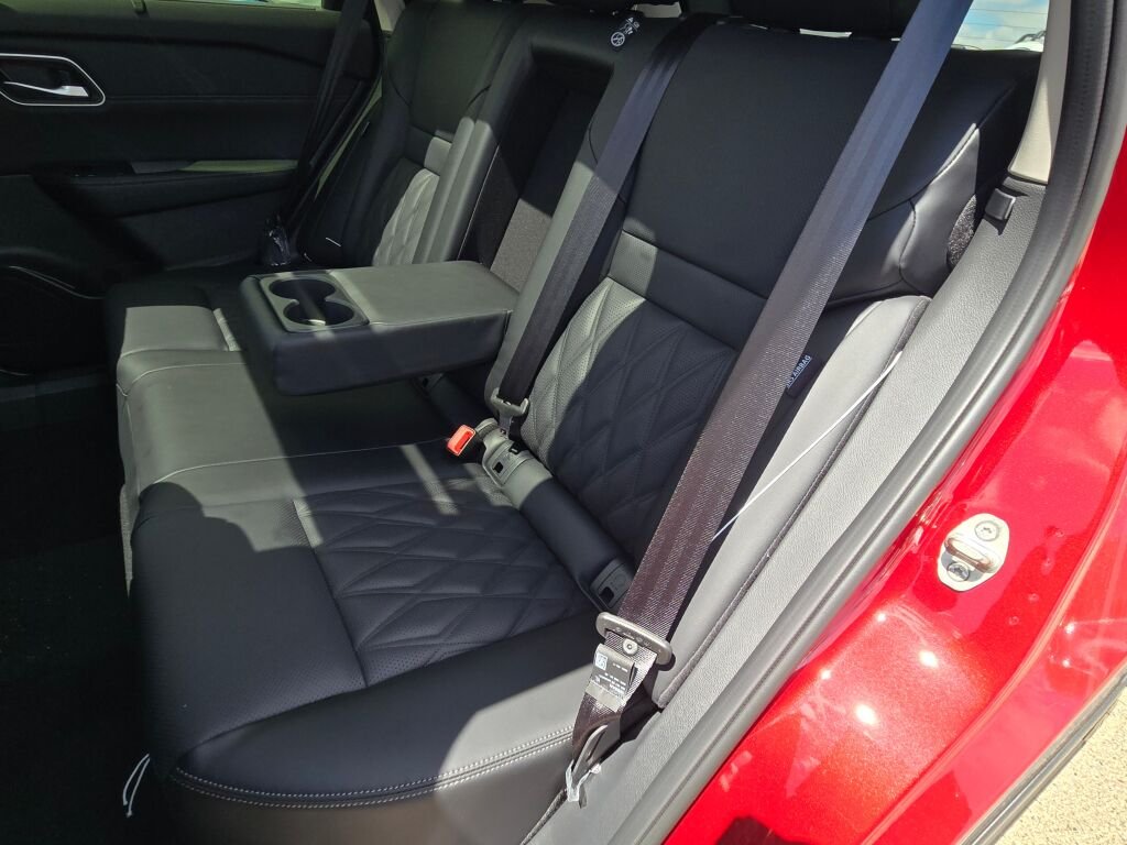 New 2026 Scarlet Ember Tintcoat Nissan Platinum image 18