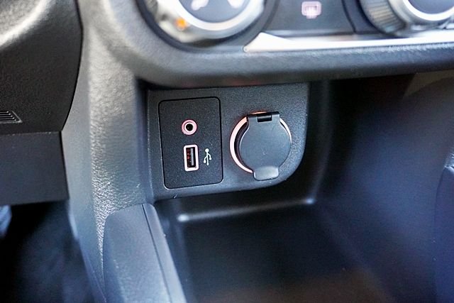 Used 2024 Gray Nissan S image 27