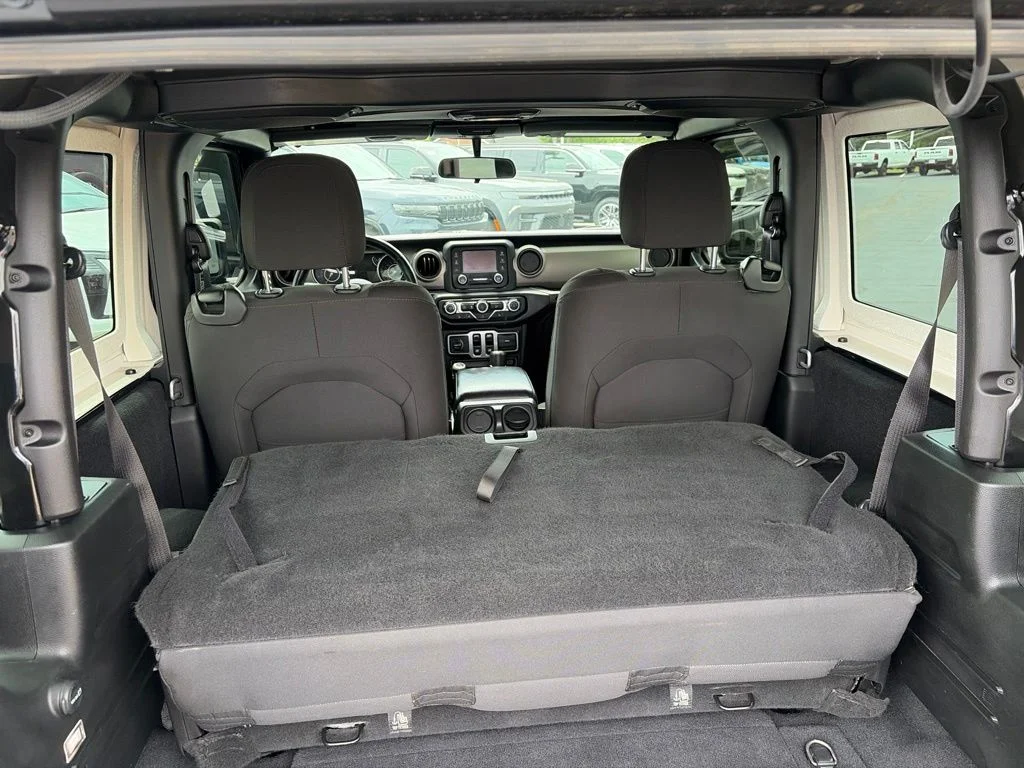 Certified Used 2018 Black Jeep Sport S image 12
