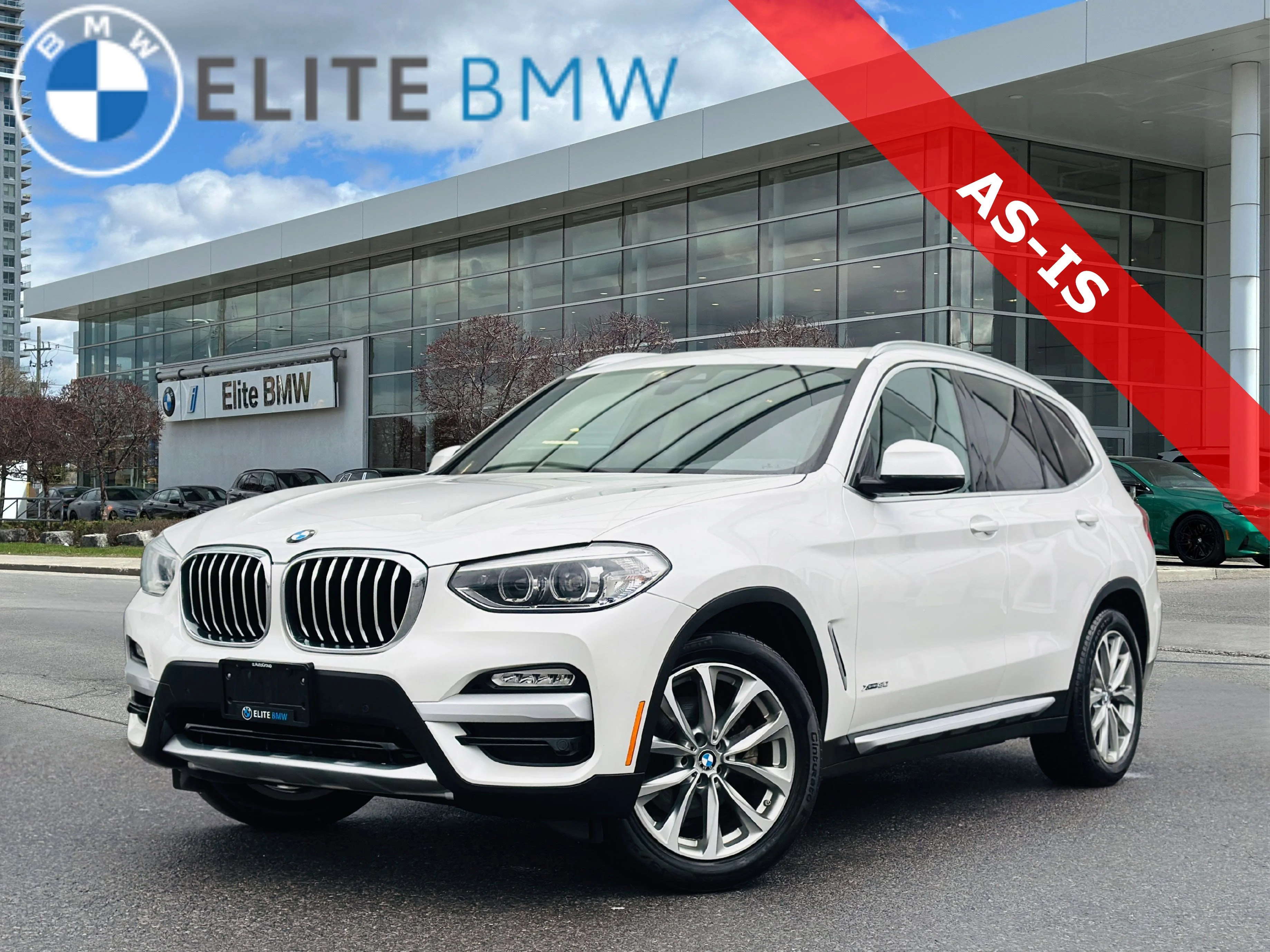 Used 2018 Mineral White Metallic BMW XDRIVE30I image 1