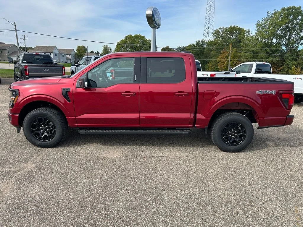 New 2026 Ruby Red Metallic Tinted Clearcoat Ford XLT image 4