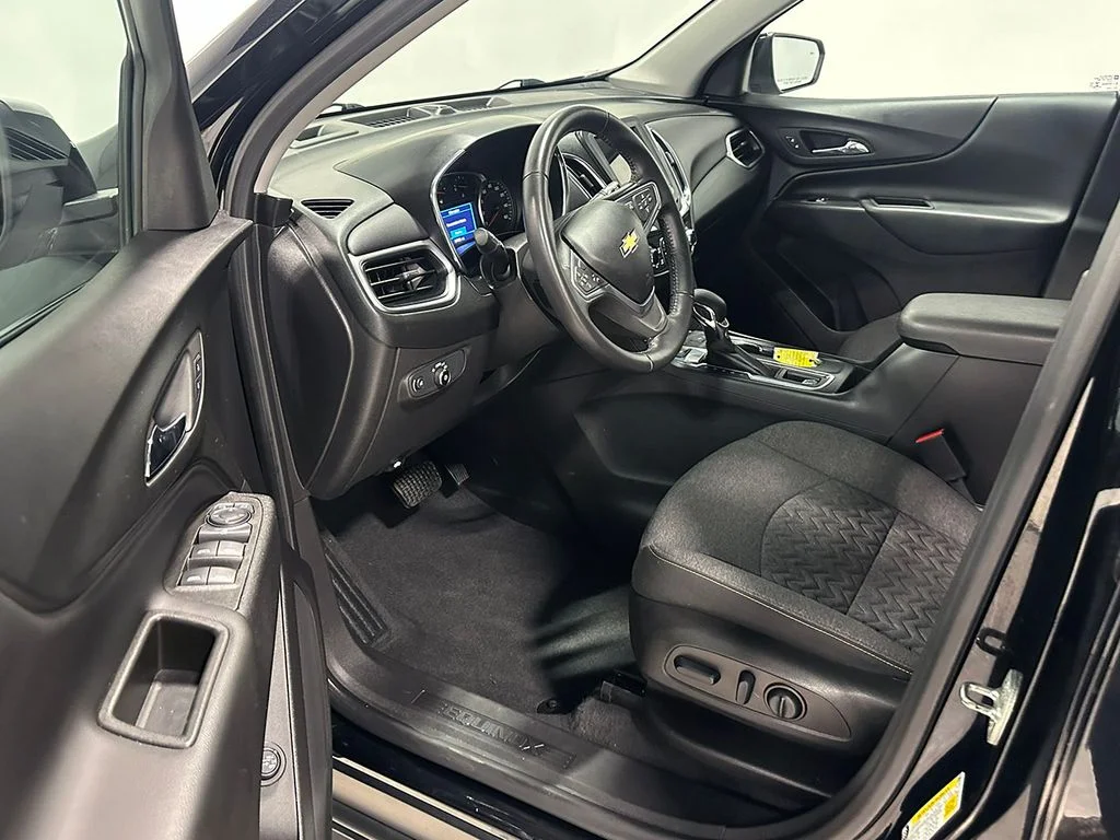 Used 2022 Black Chevrolet LT image 19