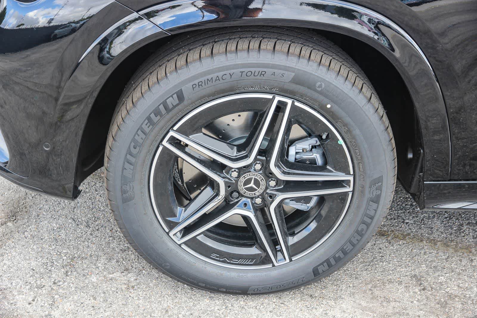 New 2026 Black Mercedes-Benz GLE 450 image 10