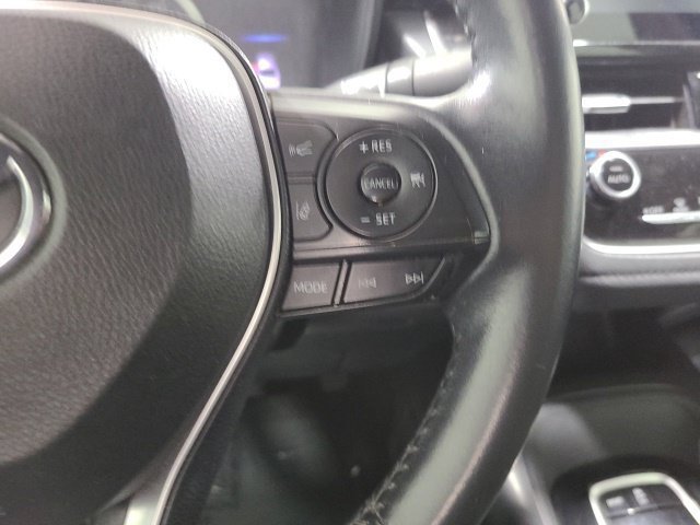 Used 2020 Blue Crush Metallic Toyota SE image 23