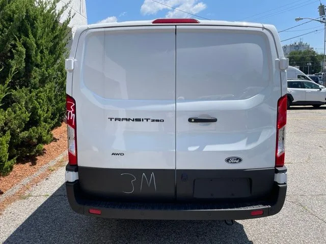 New 2026 OXFORD WHITE Ford Base image 7