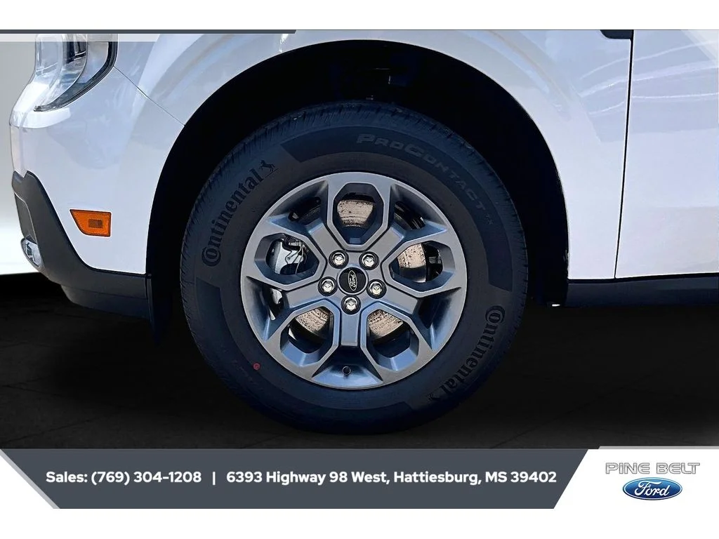 New 2026 Oxford White Ford XLT image 7