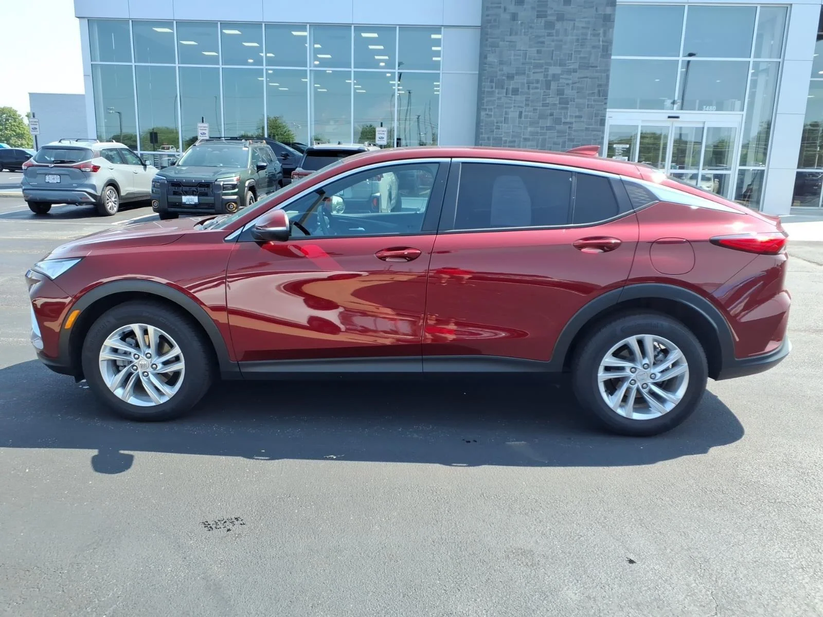 Used 2024 Cinnabar Metallic Buick Preferred image 4