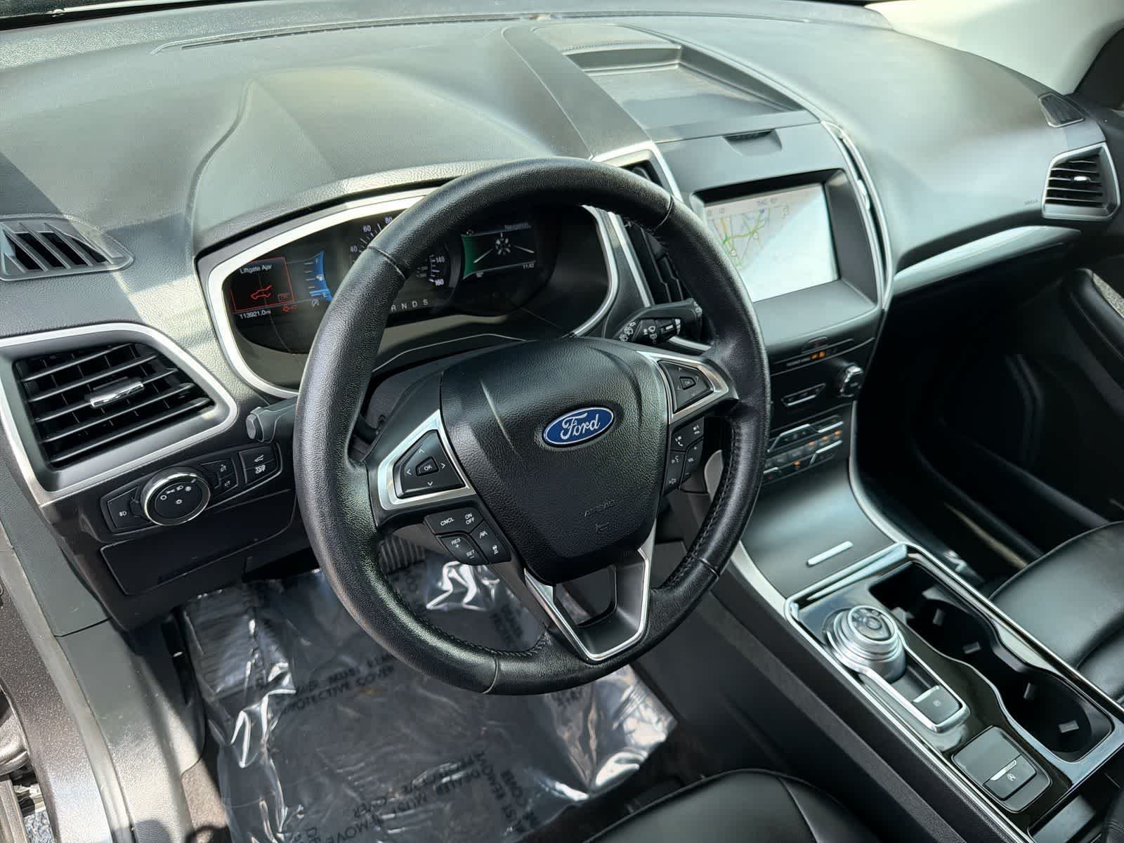 Used 2020 Magnetic Metallic Ford SEL image 10
