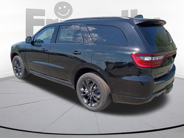 New 2026 Diamond Black Clear-Coat Exterior Paint Dodge GT Plus image 7